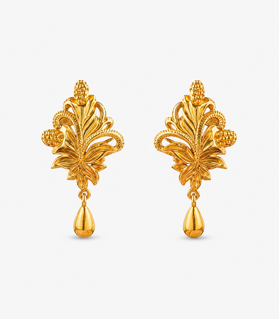 Regal Crest Stud Earrings